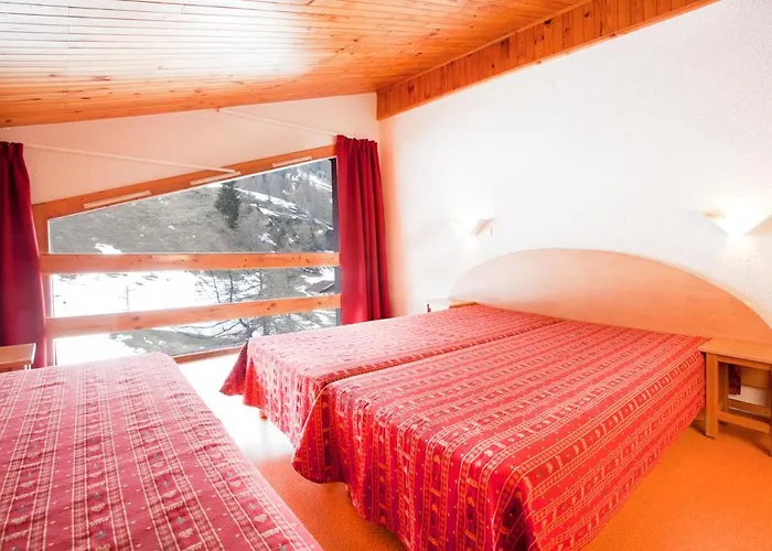 Vvf Plagne 1800 Paradiski La Plagne